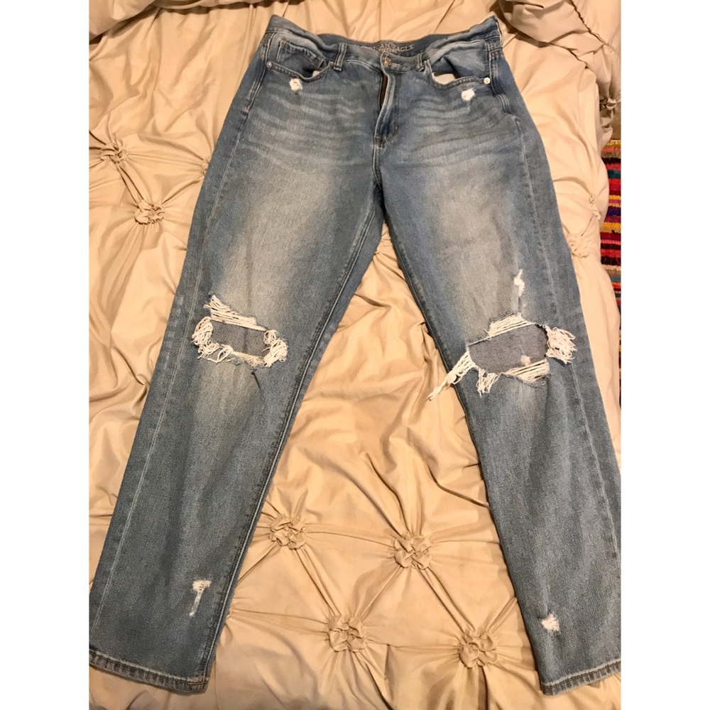 American Eagle Mom jeans